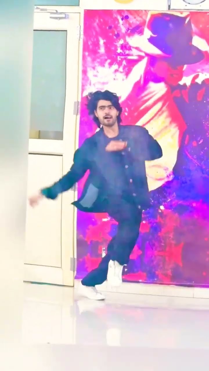Dhak Dhak ??| Trending Shorts| #dance #dancevideo #shorts #ytshorts #youtubeshorts #trending #love